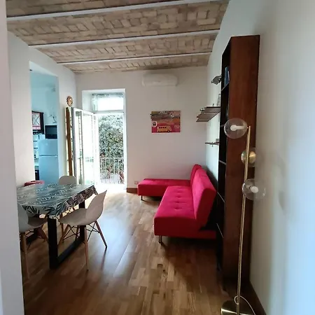 Centro Elegante דירה